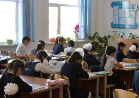 Каникулы перенесли в казахстанских школах в нынешнем учебном году