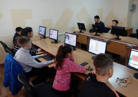 Пилотный проект по введению инклюзивного образования реализуют в школах Алматы и Актобе при поддержке посольства США