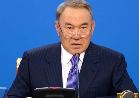 Президент Казахстана подписал Указ о проведении акимами отчетных встреч с населением