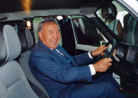 "АЗИЯ АВТО" подводит итоги 15 лет работы