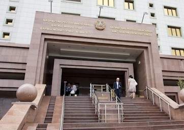В Казахстане ежегодно список коррупционеров пополняется на 3 тыс человек