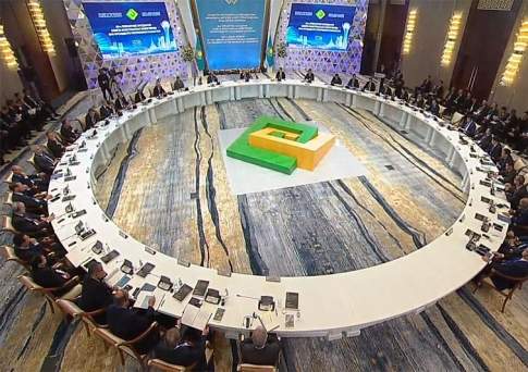 Совет иностранных инвесторов с участием Назарбаева открылся в Астане 