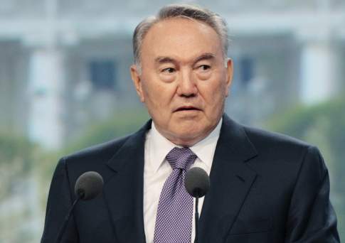 Президент Казахстана выразил готовность всячески способствовать ускорению мирного процесса на Донбассе