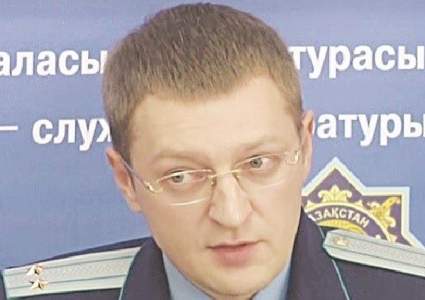 К 3 годам лишения свободы приговорили экс-начальника управления прокуратуры Алматы