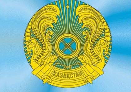 Написание слова «Қазақстан» на государственном гербе предлагают изменить