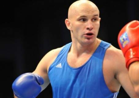 Казахстанский боксер Дычко одержал вторую победу на профессиональном ринге