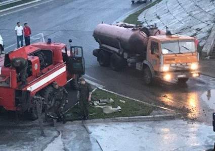 В Семее из-за дождя и града подтопило дорожные развязки и придворовые территории частных домов
