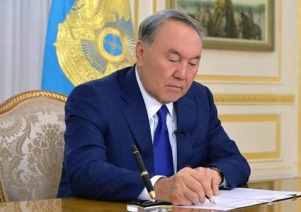 Назарбаев подписал закон «Об адвокатской деятельности и юридической помощи» и пакет сопутствующих поправок