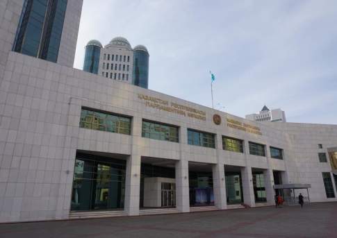 Мажилис одобрил поправки в соглашение с АБР по займу на реконструкцию участка Шетпе-Актау