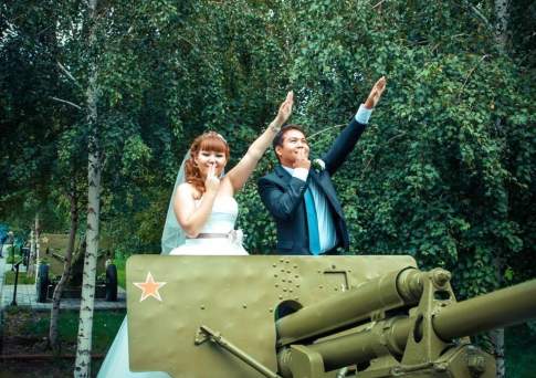 Молодожены из Усть-Каменогорска оскорбили ветеранов