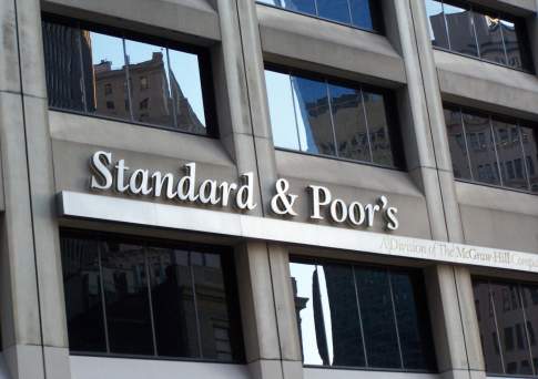S&P подтвердило рейтинги 11 банков Казахстана и понизило долгосрочный рейтинг Tengri Bank