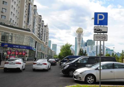 В 10 раз вырастет базовая ставка налога для платных паркингов Астаны
