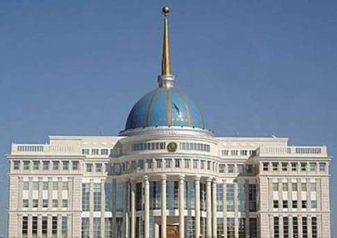 Назарбаев подписал поправки в законодательство по вопросам миграции и занятости населения