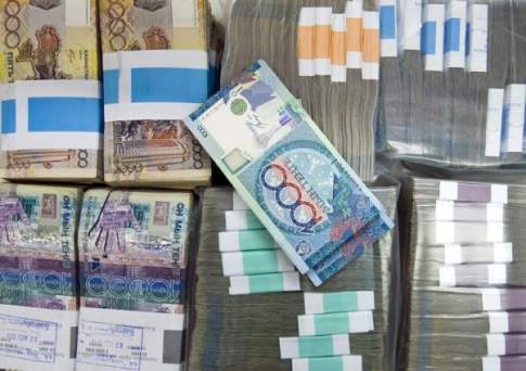 Более 680 млрд тенге из Нацфонда выделено по программе «Нурлы жол» на 2015 год