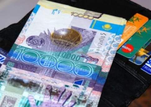 Зарплата госслужащих корпуса "А" с начала 2014 года вырастет на 50%