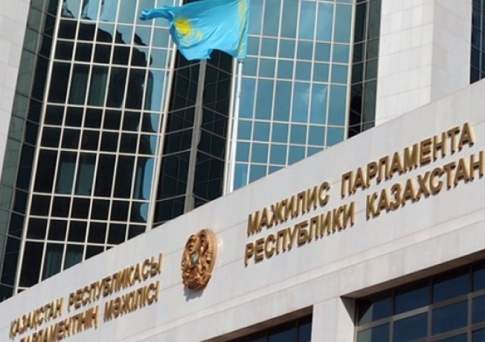 Мажилис одобрил в первом чтении поправки по вопросам деятельности некоммерческих организаций