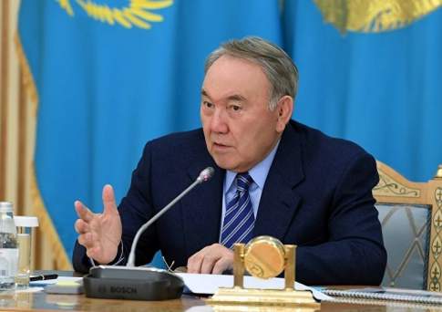 Назарбаев готов сам по утрам объезжать Астану вместо нерадивого акима