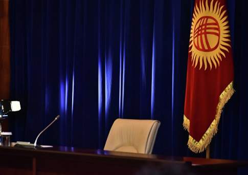 Кыргызский парламент рассмотрит законопроект о лишении неприкосновенности экс-президента