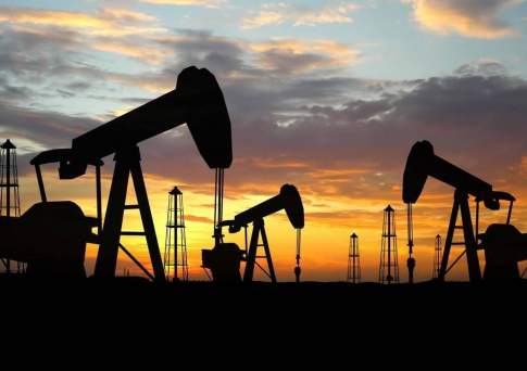 Страны ОПЕК договорились снизить уровень добычи нефти
