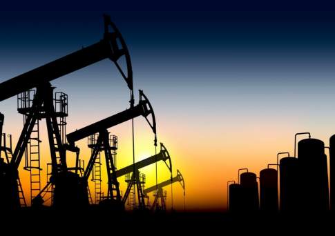 Всего 18% добываемой в Казахстане нефти перерабатывается в стране, сетует мажилисмен