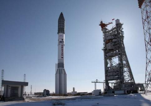 Запланированный на 28 декабря пуск ракеты «Протон» со спутником EchoStar 21 перенесен по техпричинам на 2017 год