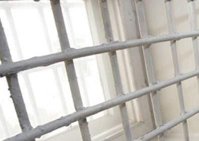Задержан подозреваемый в причастности к стрельбе в Шымкенте, где погиб подросток