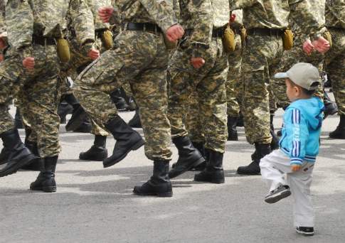 На службу бегом марш!