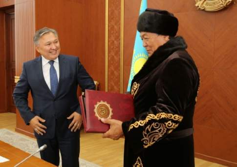 Юбиляр высокого полёта