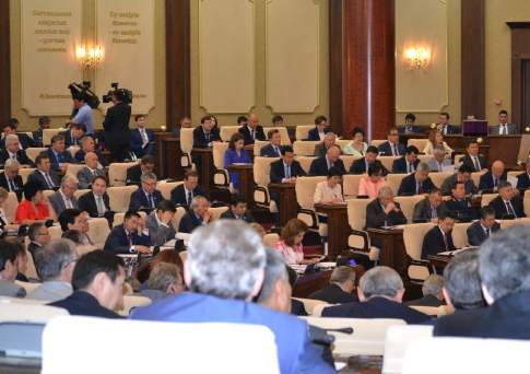 Парламент - правительству: Мы за вас  свою работу  делать не будем!