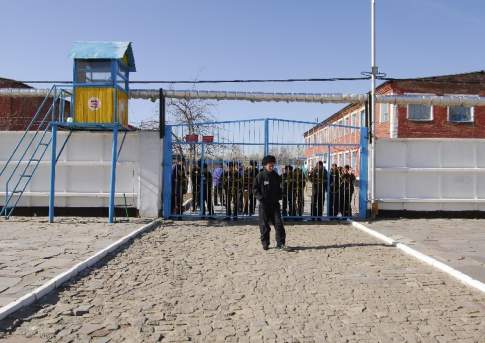 Огородами ходить...