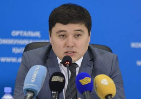 И вдоль шоссе растут деревья