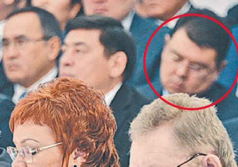 Канат Бозумбаев: ...И чтоб пыль столбом!