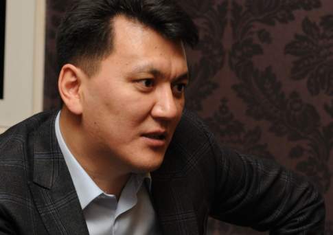 Ерлан КАРИН: Не надо бросаться  из крайности в крайность!
