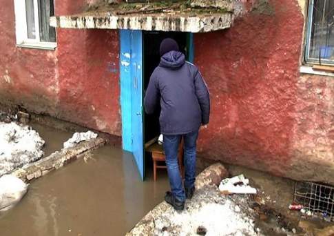 Одним вода, другим - беда