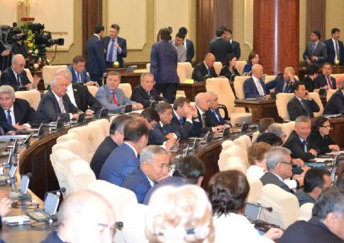 Депутаты парламента: В предсказания не верим!