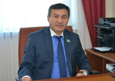 На стаже родины