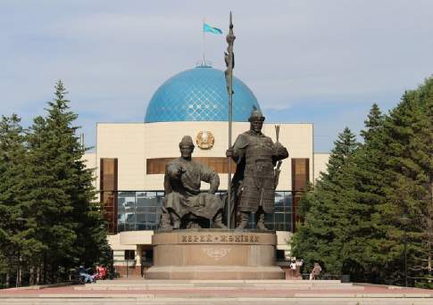 Делу - время,  веселью - план