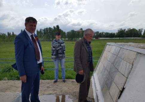 Запоздалые извинения