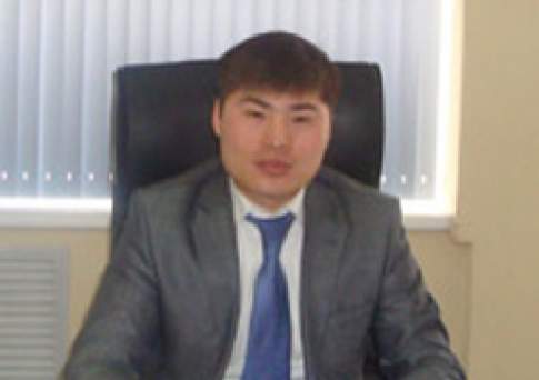 Чтобы финикам жизнь мёдом не казалась