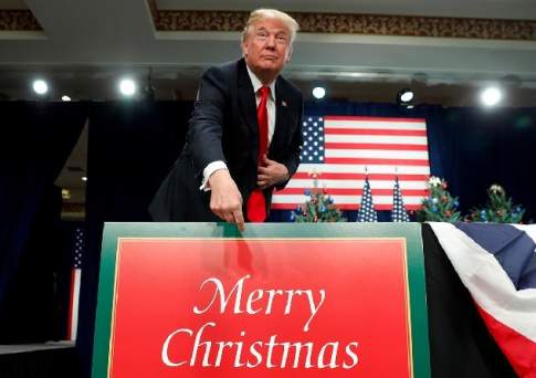Трамп опять смутил Америку