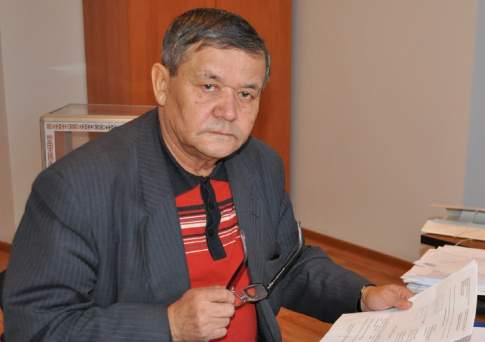 Поперёк бульдозера