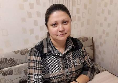 Вымогать не перестану,  потому что мне дают