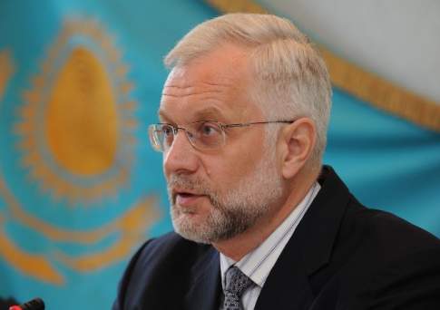 Каждый считал, что нужно  реформировать соседа,  а его лучше не трогать