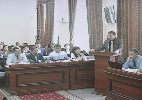 Откуда деньги? “Папа” прислал