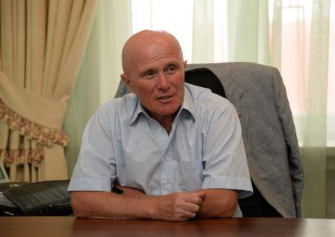 Павел НОВИКОВ: Зачем лишать всю роту увольнений?