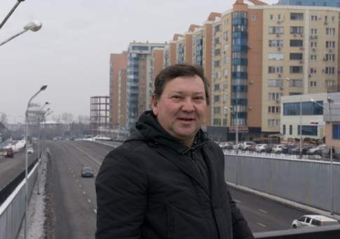 По проспекту имени деда