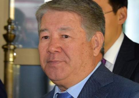 Большой переполох в огромной компании,