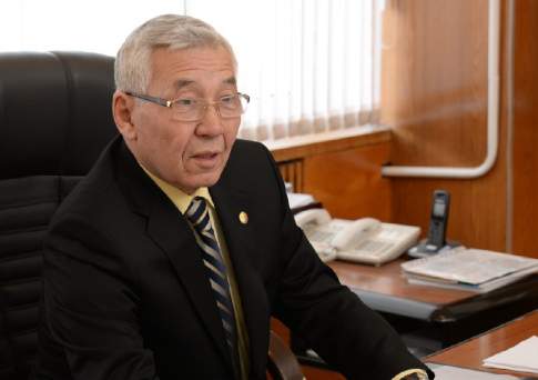 Мы ходим  по лезвию бритвы