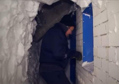 А по весне они оттают...