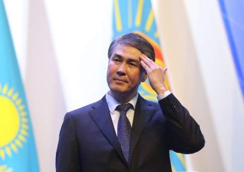 Аким в осаде